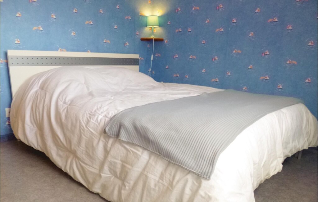 Photo of Bedroom in Saint-Germain-sur-Ay