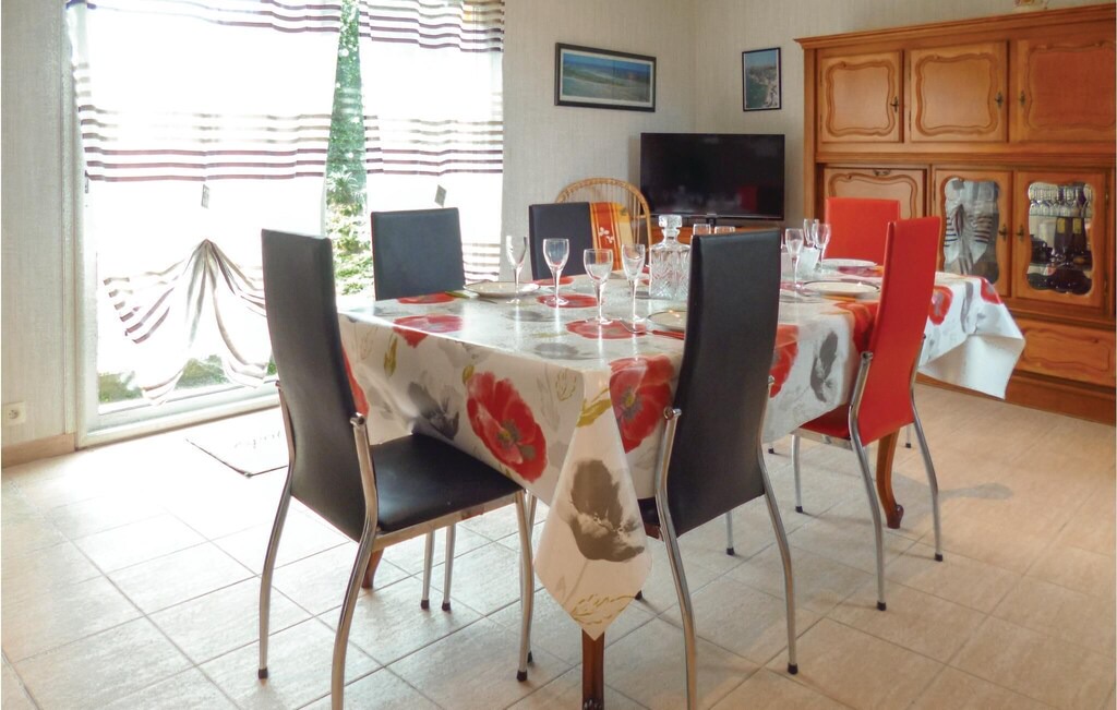 Photo of Livingroom in Saint-Germain-sur-Ay