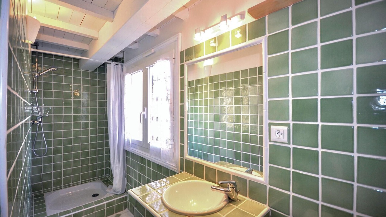 Photo of Bathroom in Cabris