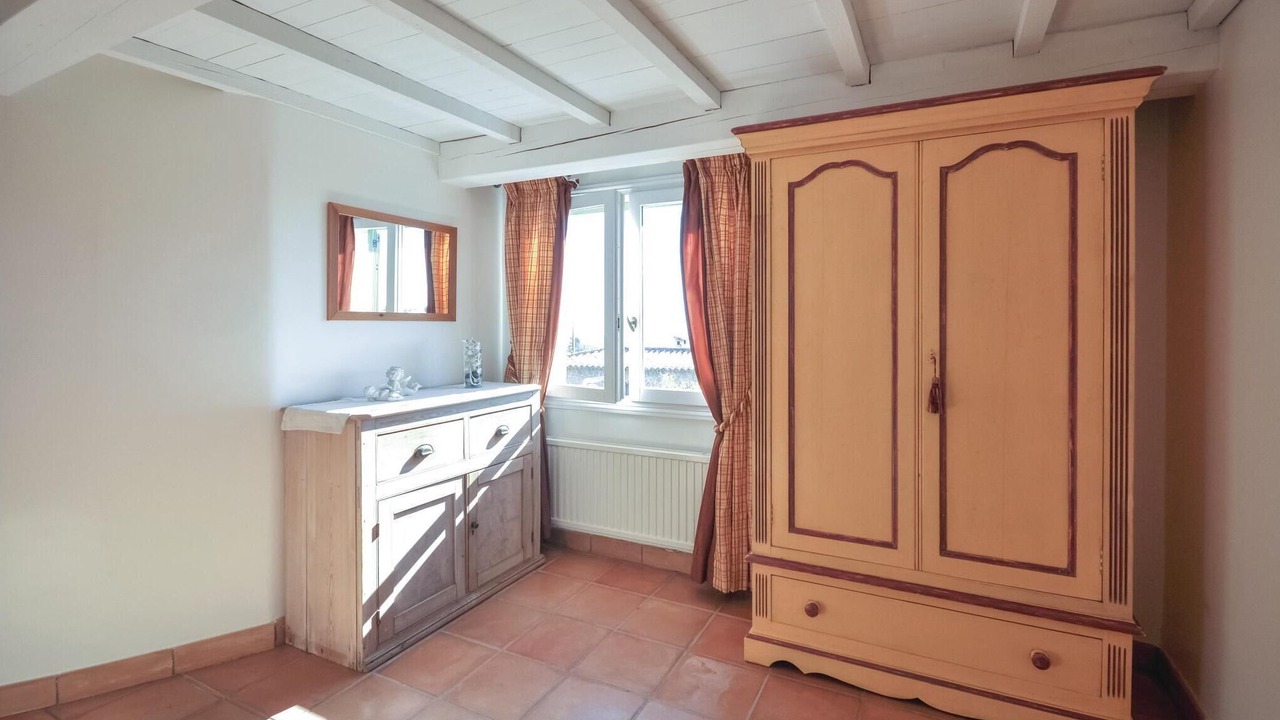 Photo of Others in Cabris