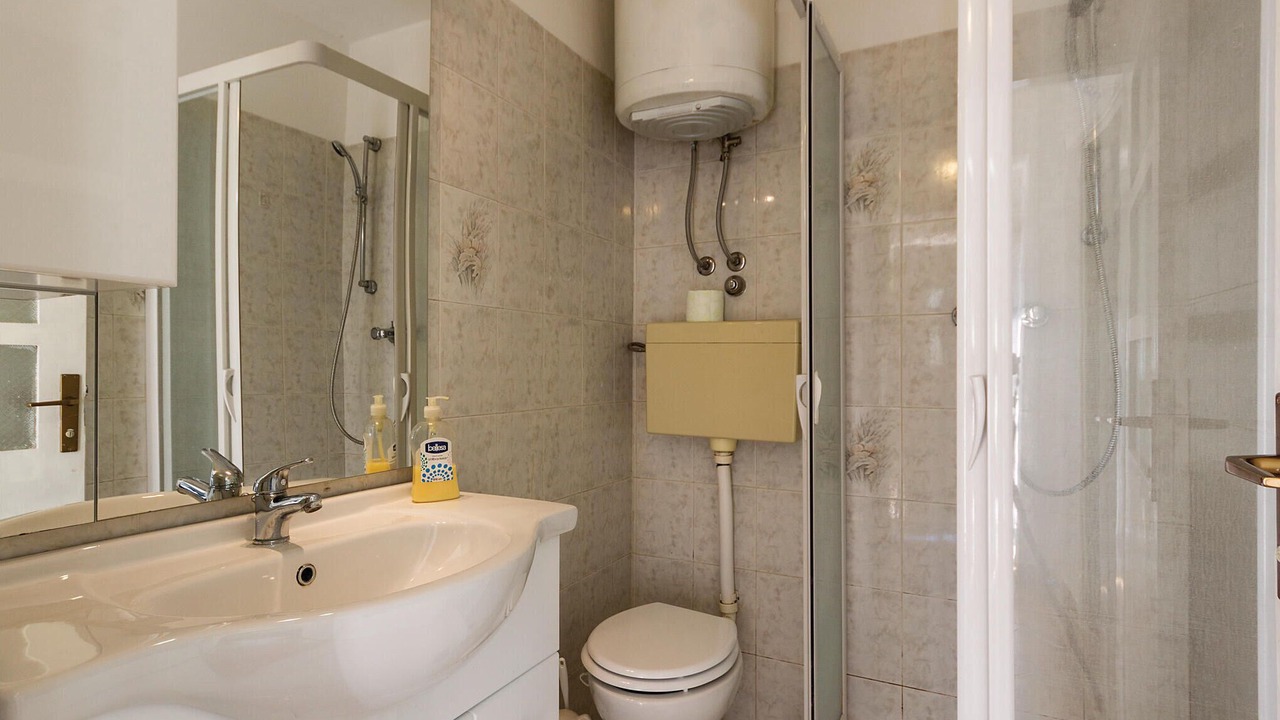 Photo of Bathroom in Pula