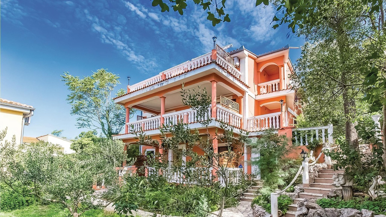 Photo of Outdoor in Klanfari