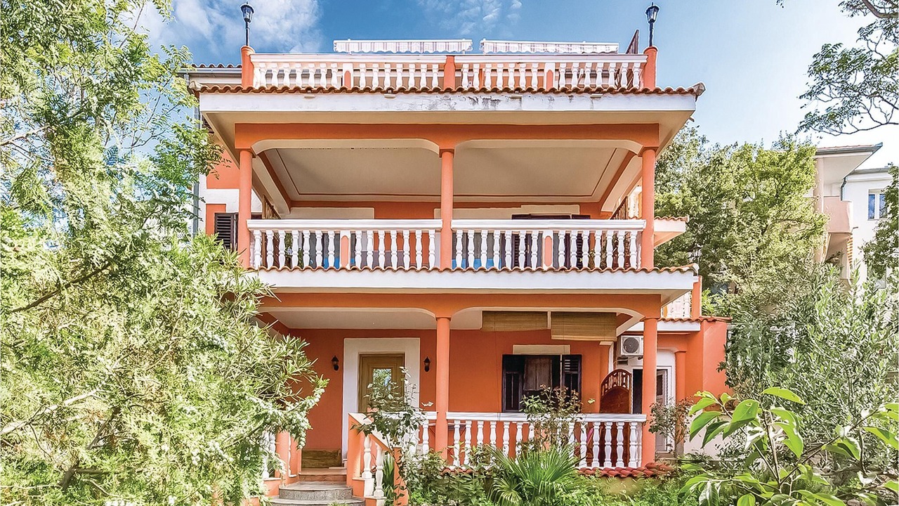 Photo of Outdoor in Klanfari