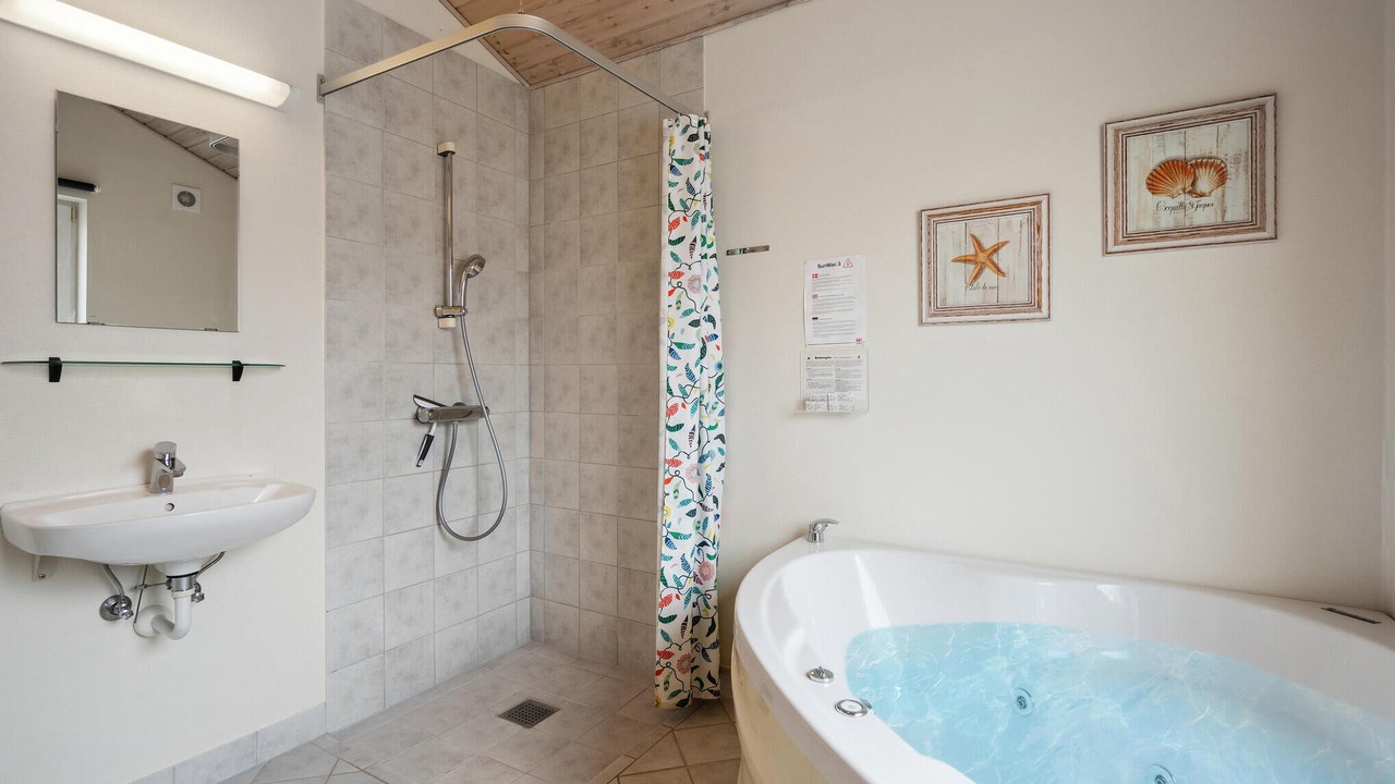 Photo of Bathroom in Grasten