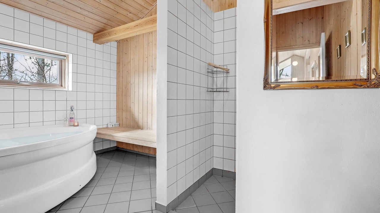 Photo of Bathroom in Sømarken
