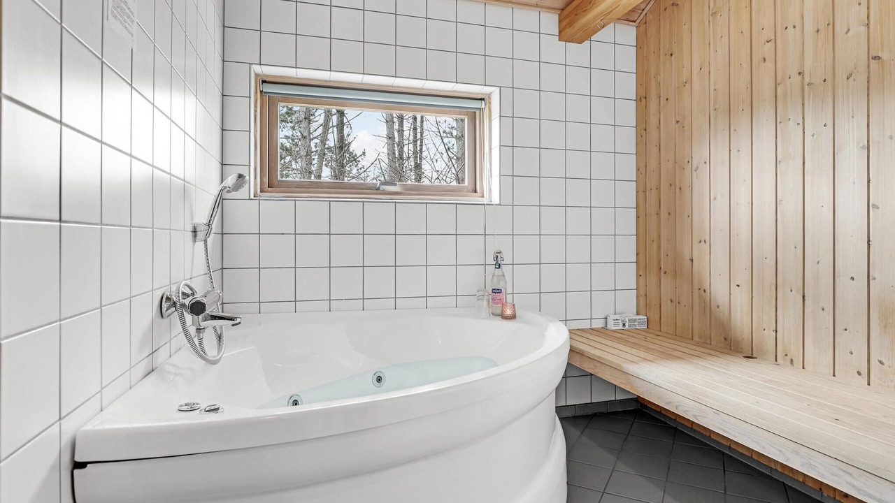 Photo of Bathroom in Sømarken
