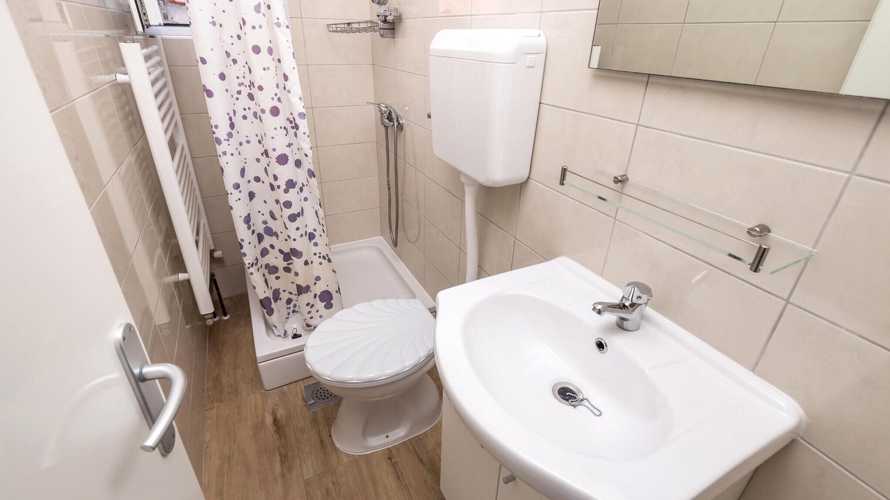 Photo of Bathroom in Palit