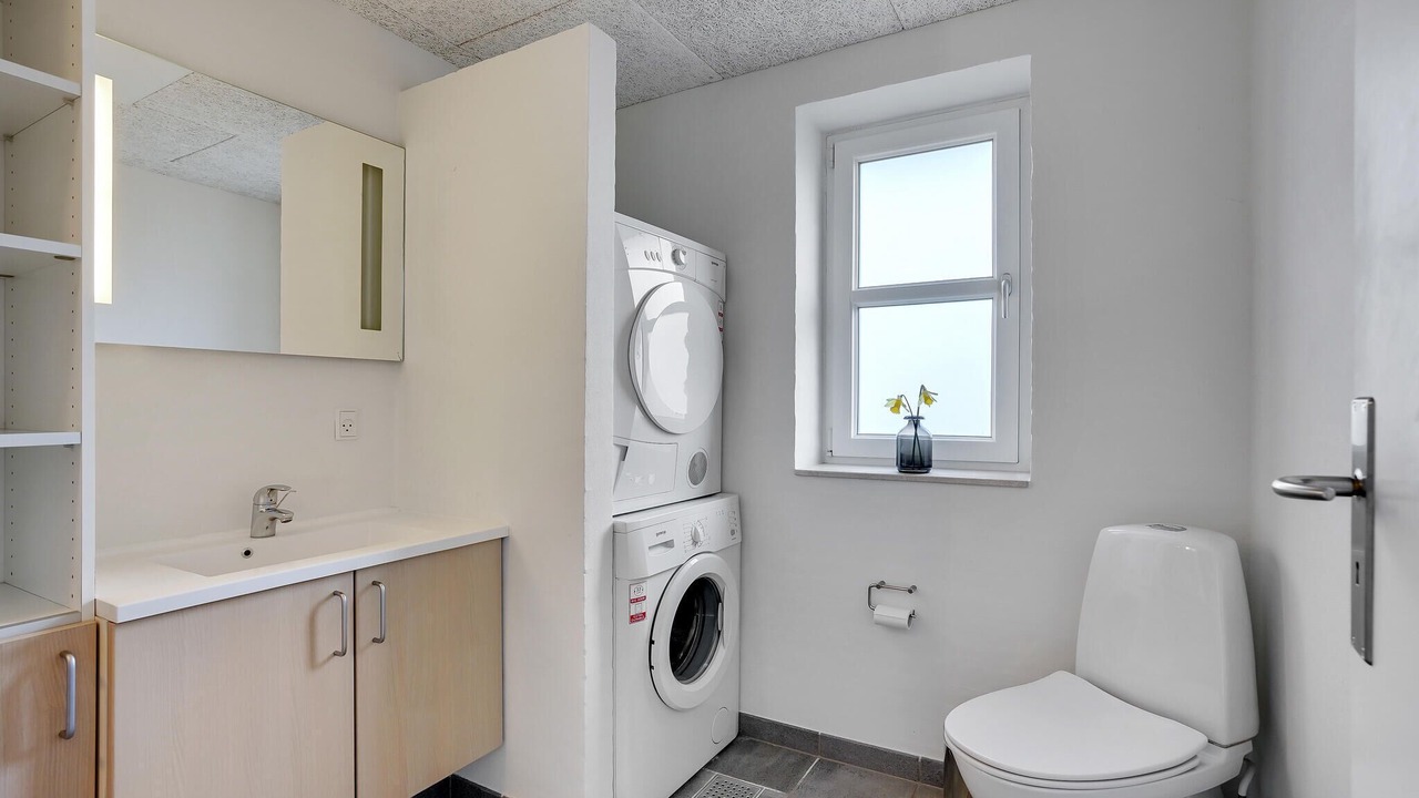 Photo of Bathroom in Jegum