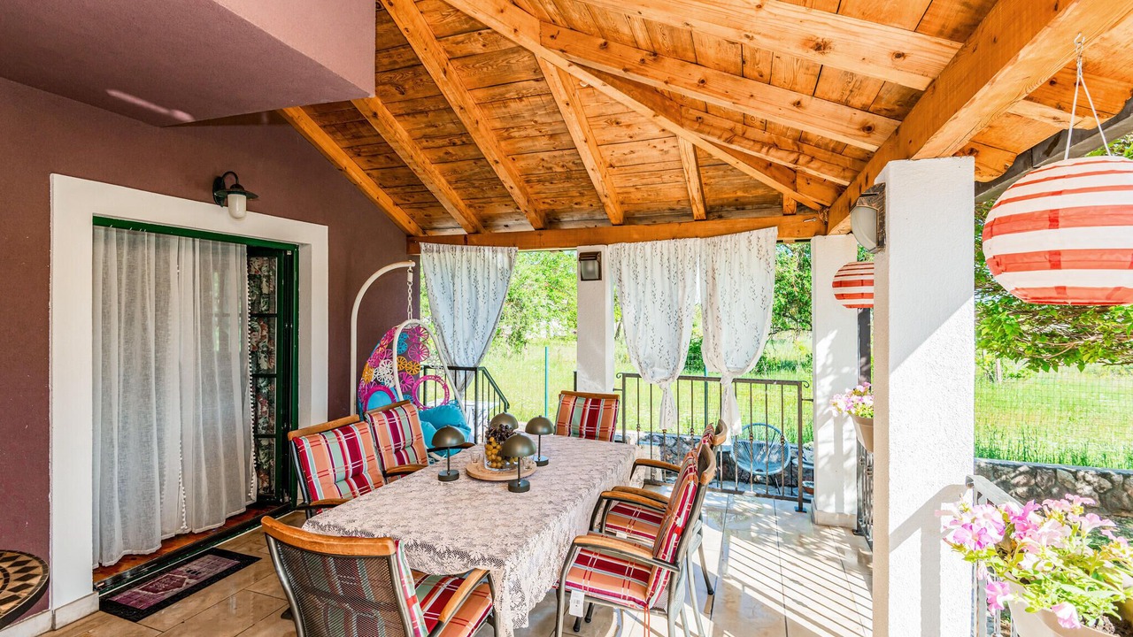 Photo of Patio Balcony in Donji Prolozac