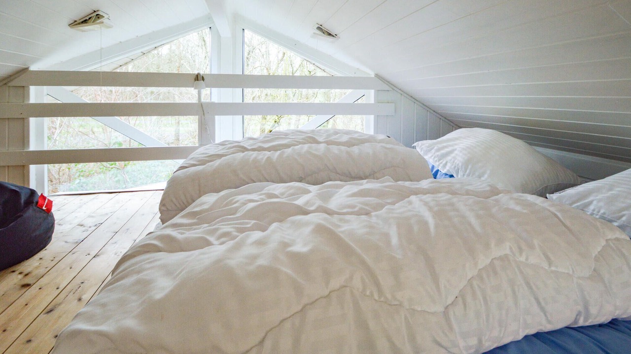 Photo of Others in Falen