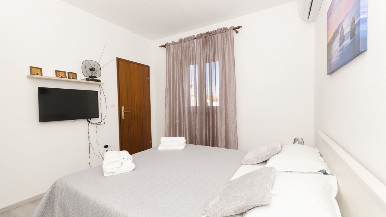 Photo of Bedroom in Supetar