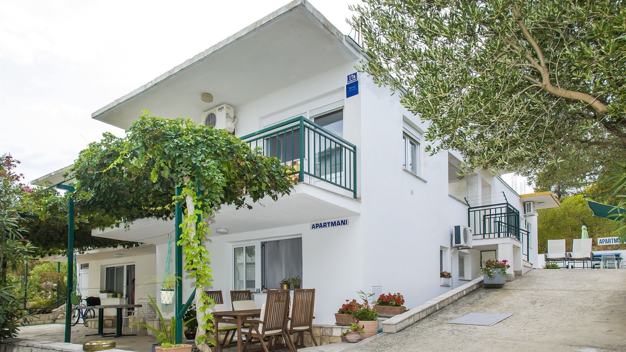 Photo of Outdoor in Drace