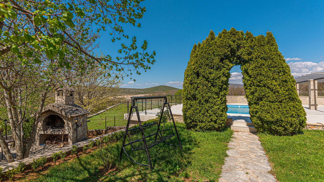 Photo of Outdoor in Kijevo