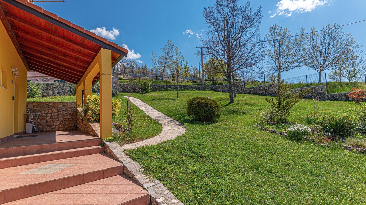 Photo of Others in Kijevo