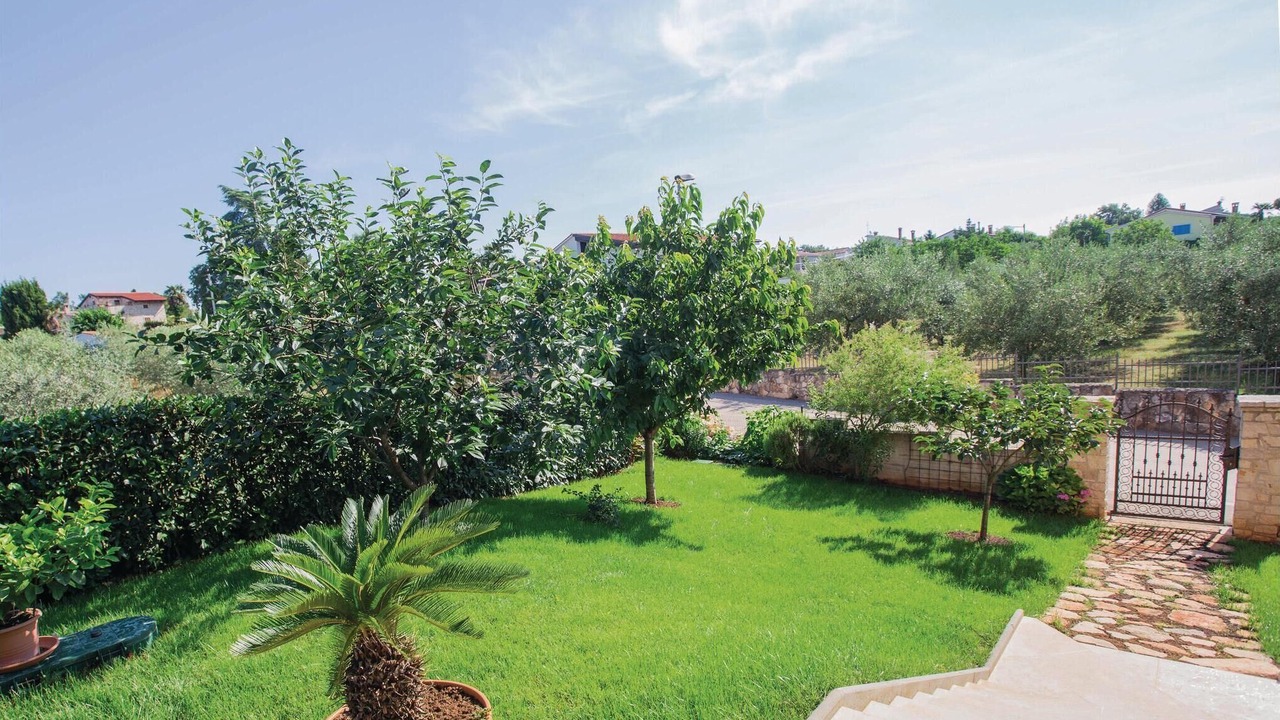 Photo of Outdoor in Vabriga
