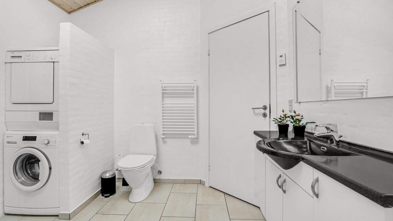 Photo of Bathroom in Flovt Strand