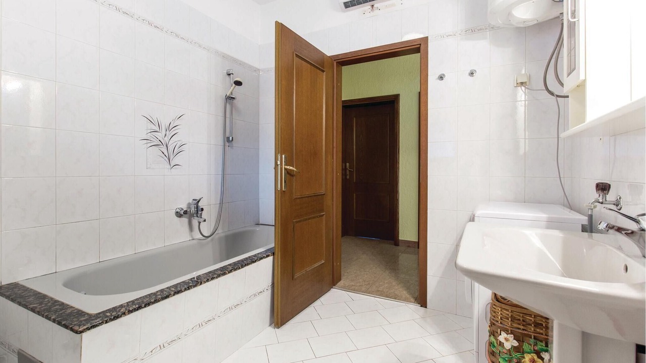 Photo of Bathroom in Veli Brgud