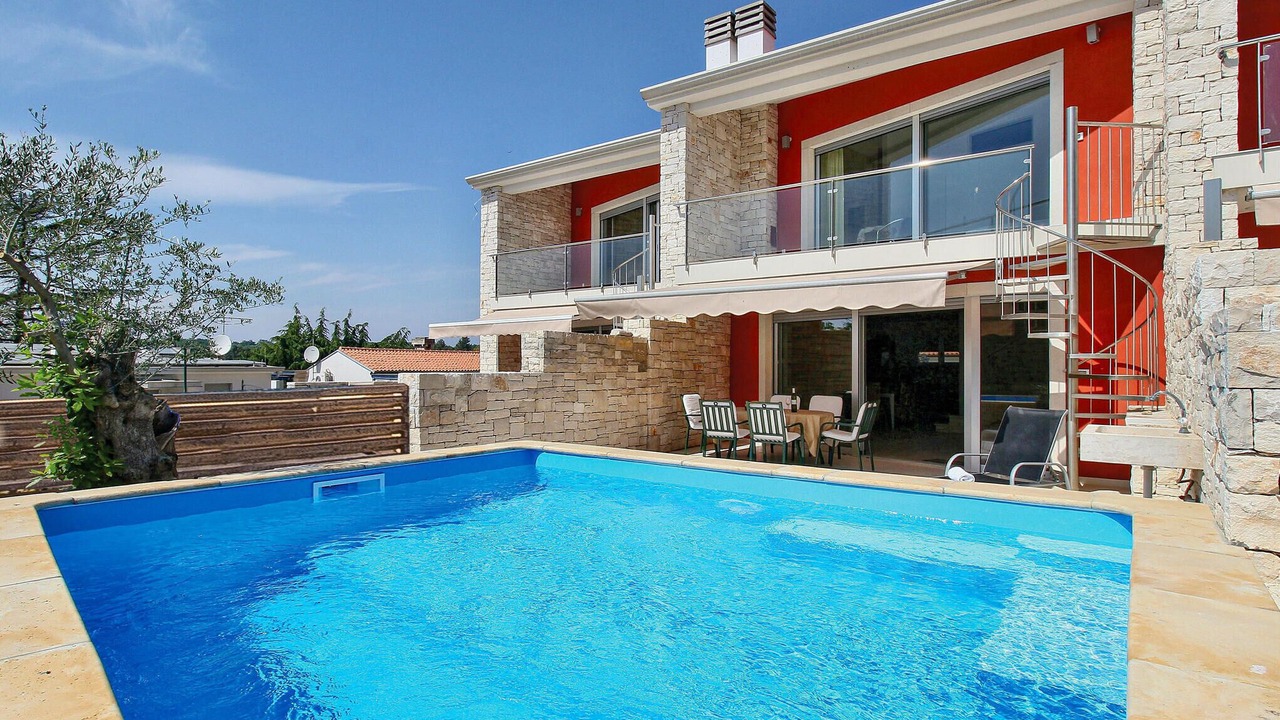 Photo of Outdoor in Krizine