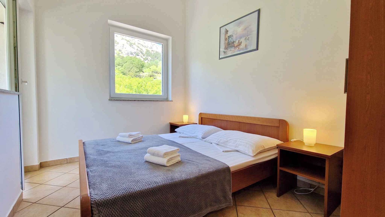 Photo of Bedroom in Baska