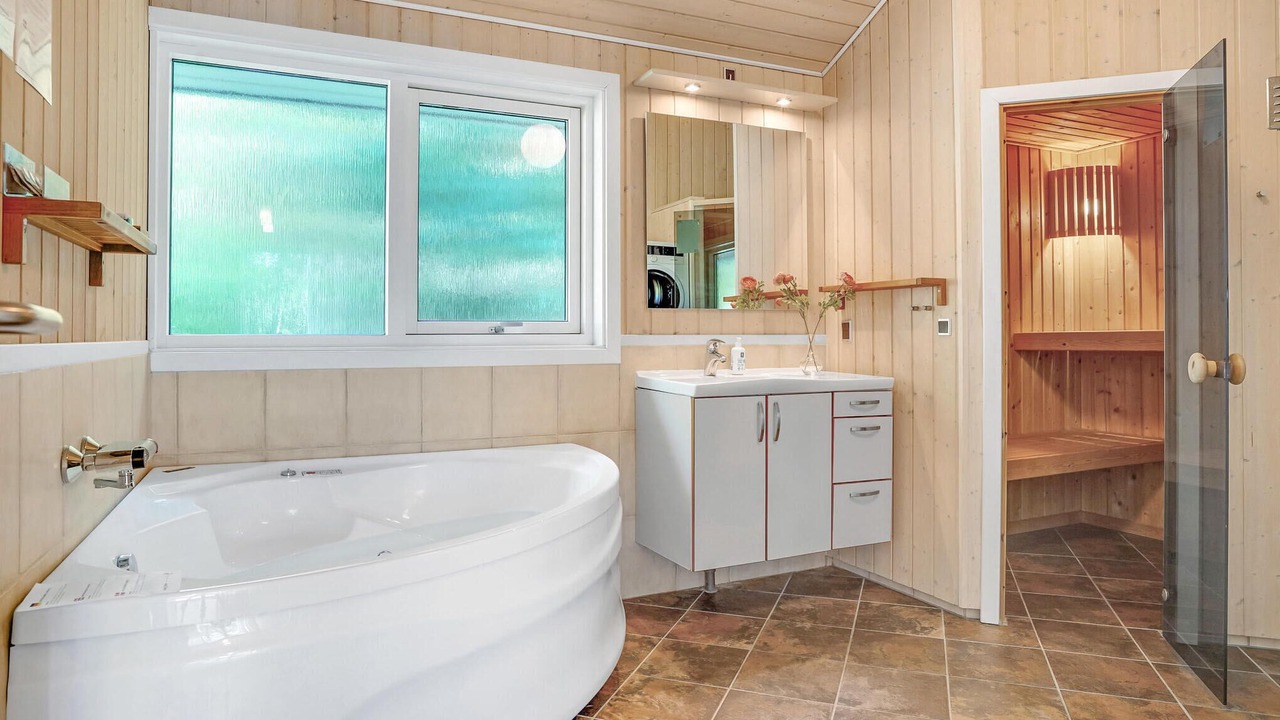 Photo of Bathroom in Øksenmølle