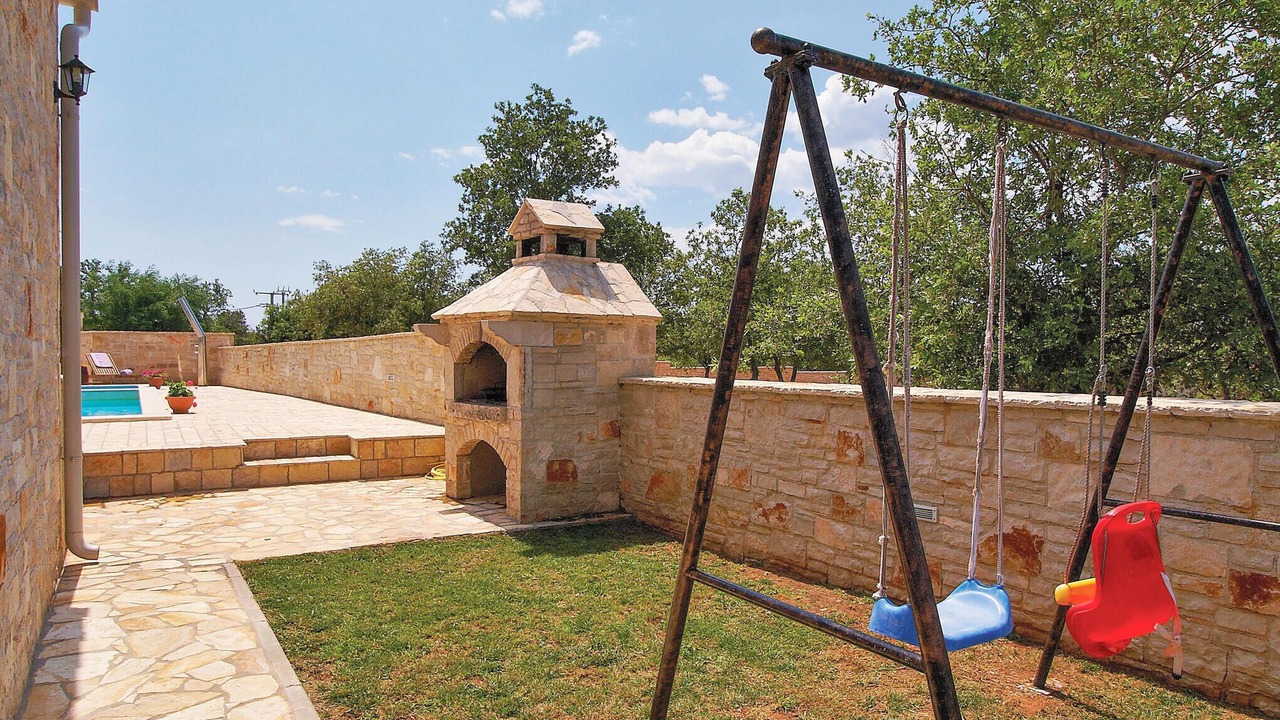 Photo of Outdoor in Gajana