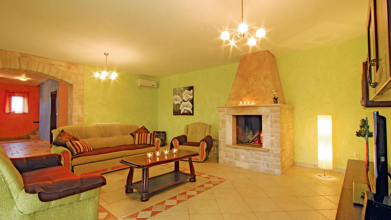 Photo of Bedroom in Gajana