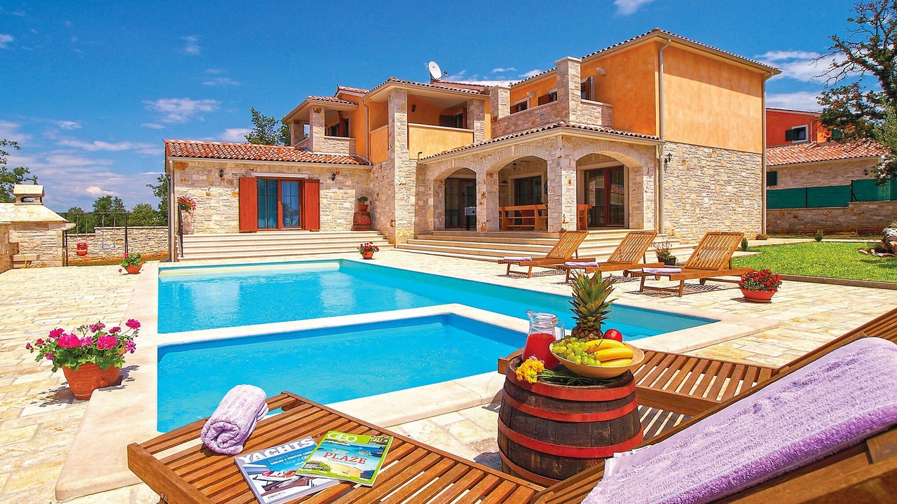 Photo of Outdoor in Gajana