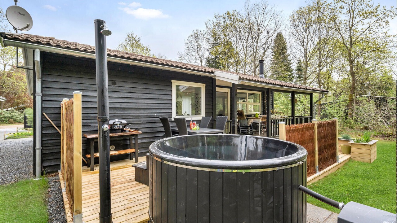 Photo of Others in Ansager