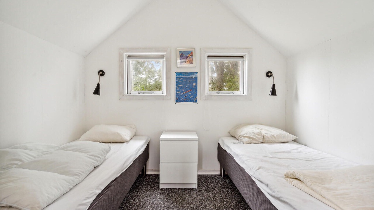 Photo of Others in Knebel