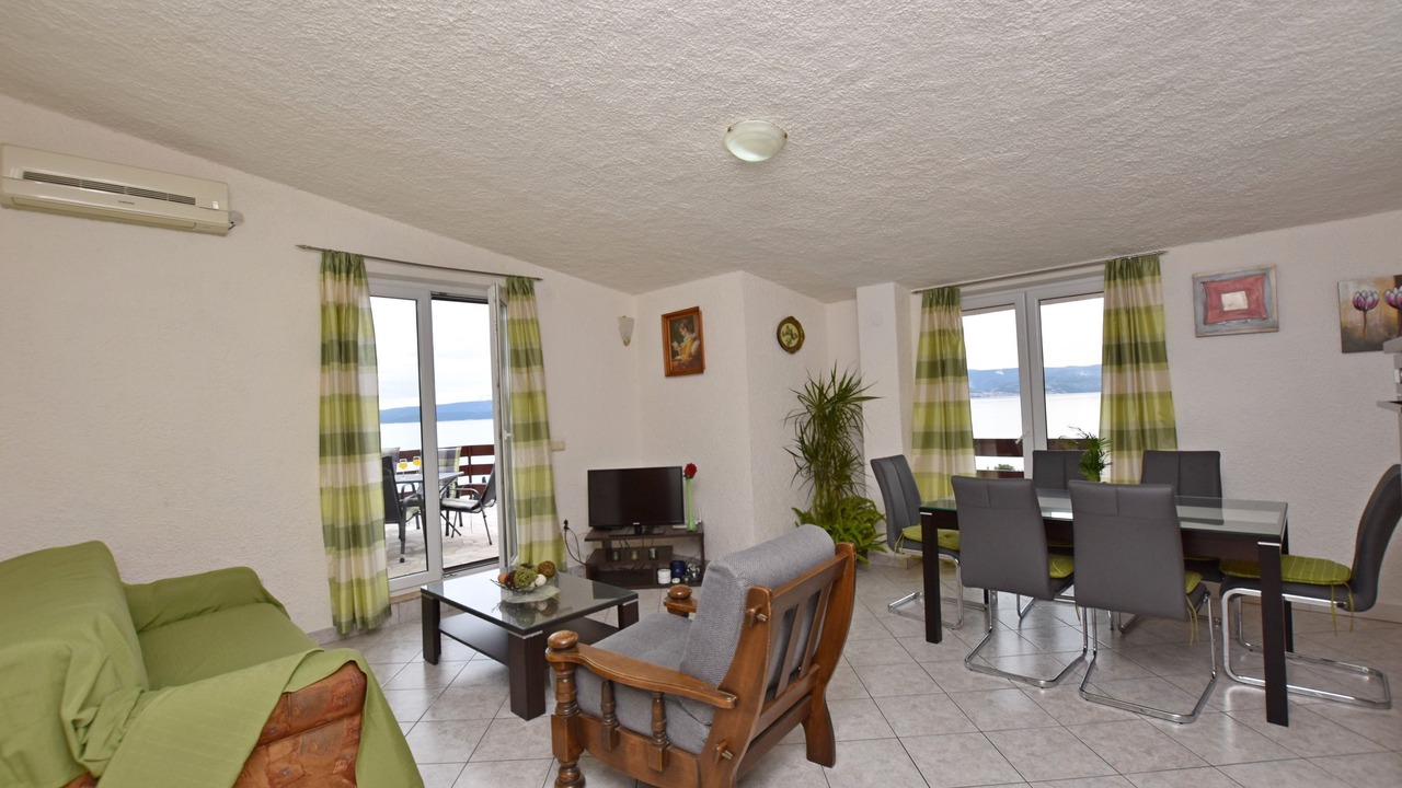 Photo of Livingroom in Duce