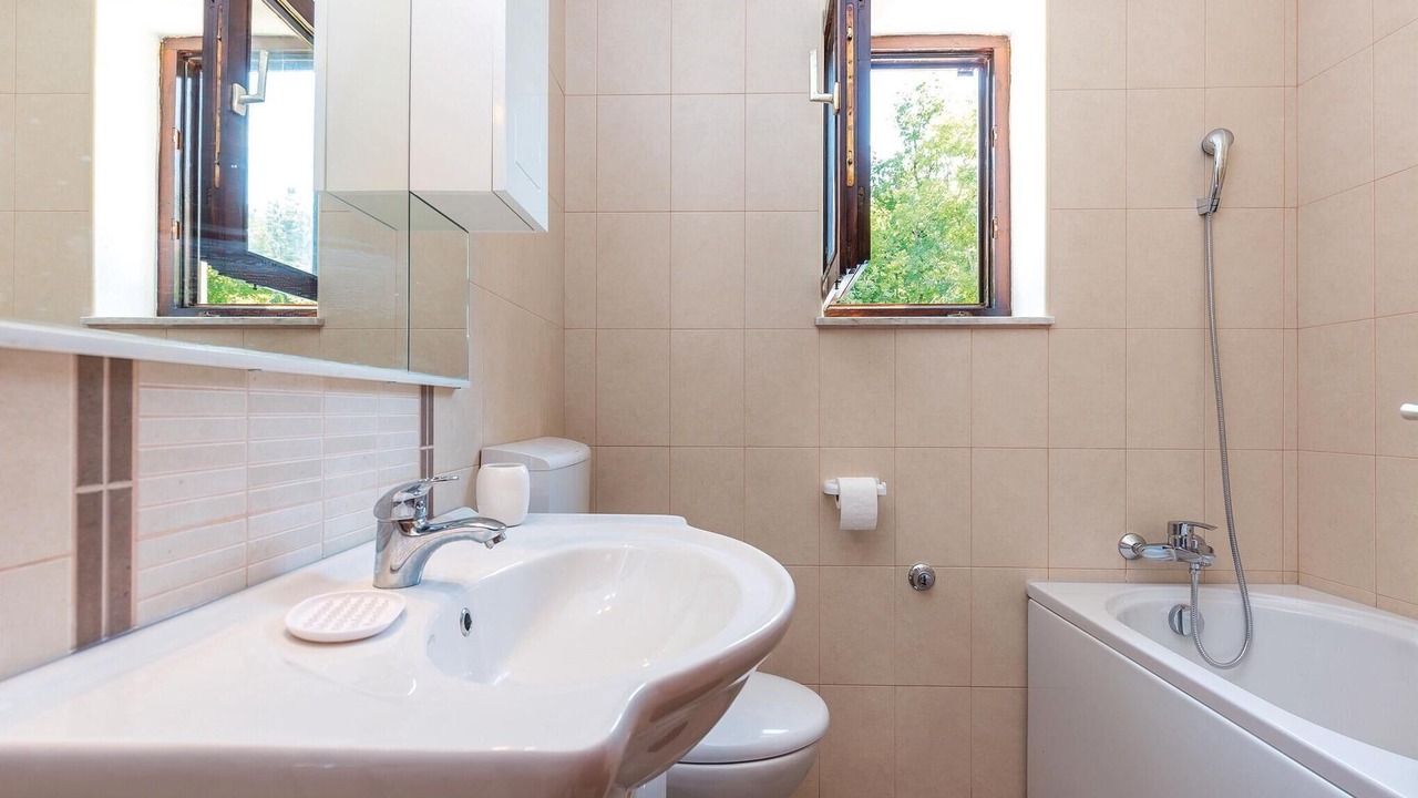 Photo of Bathroom in Smrika