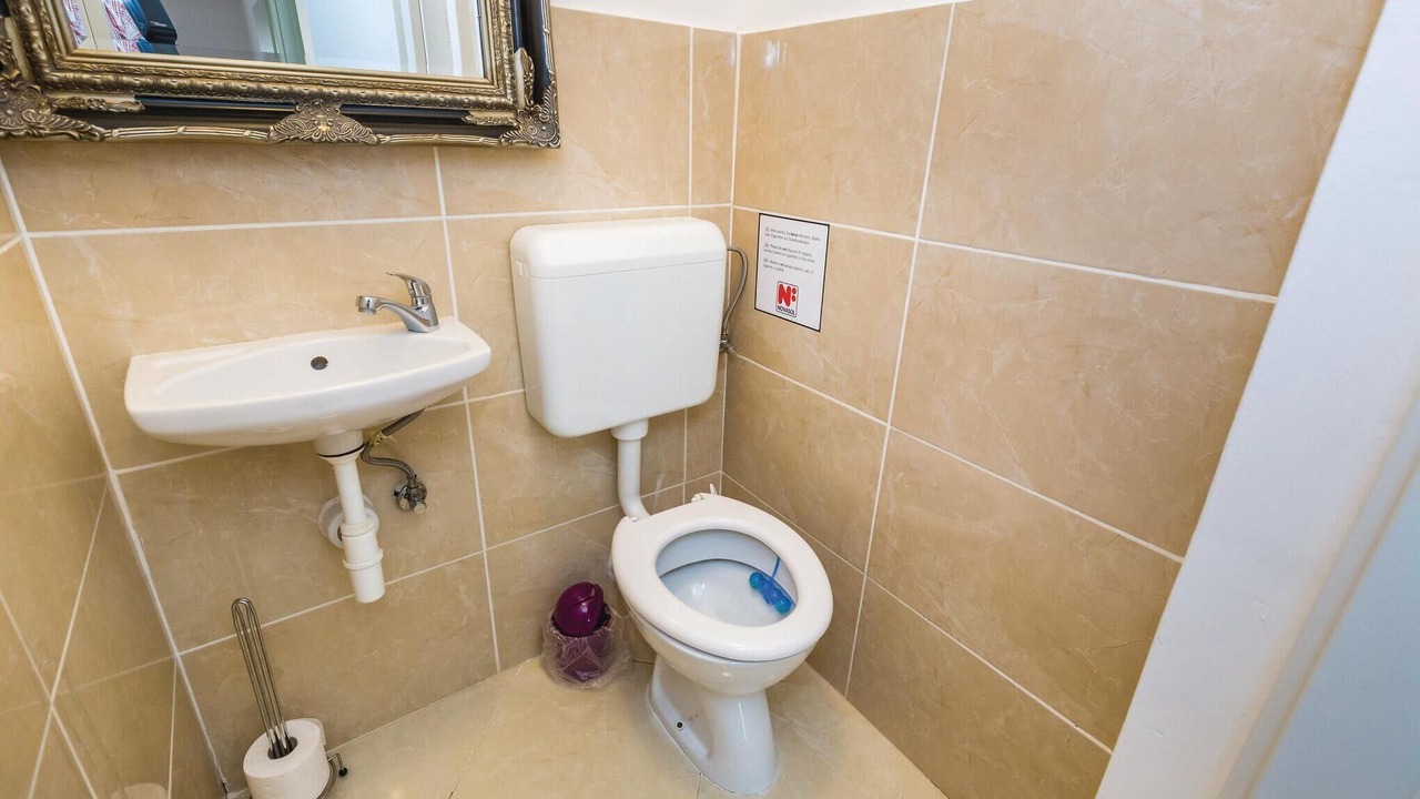 Photo of Bathroom in Opric