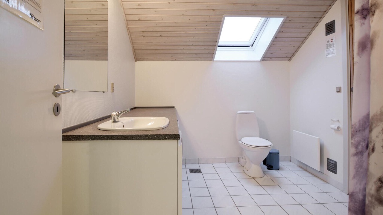 Photo of Bathroom in Pøt Strandby