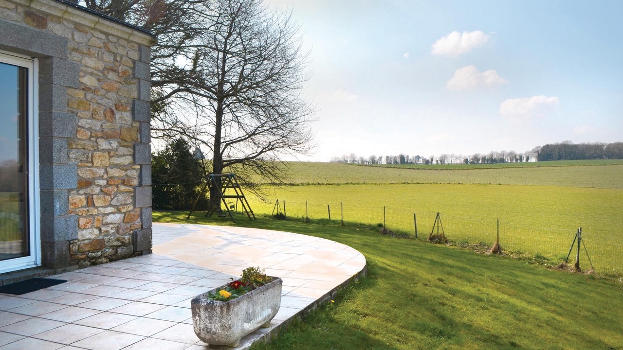 Photo of Others in Meslan