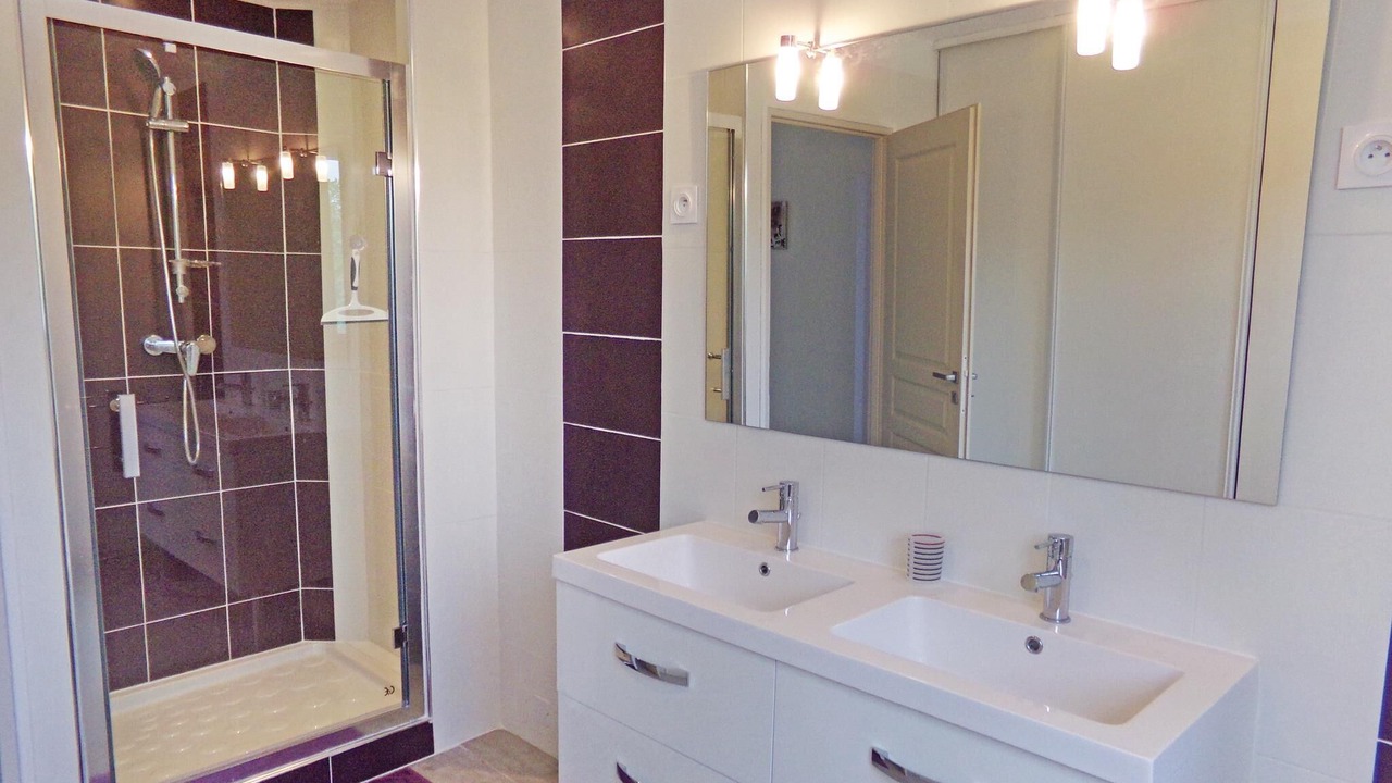 Photo of Bathroom in Eyliac