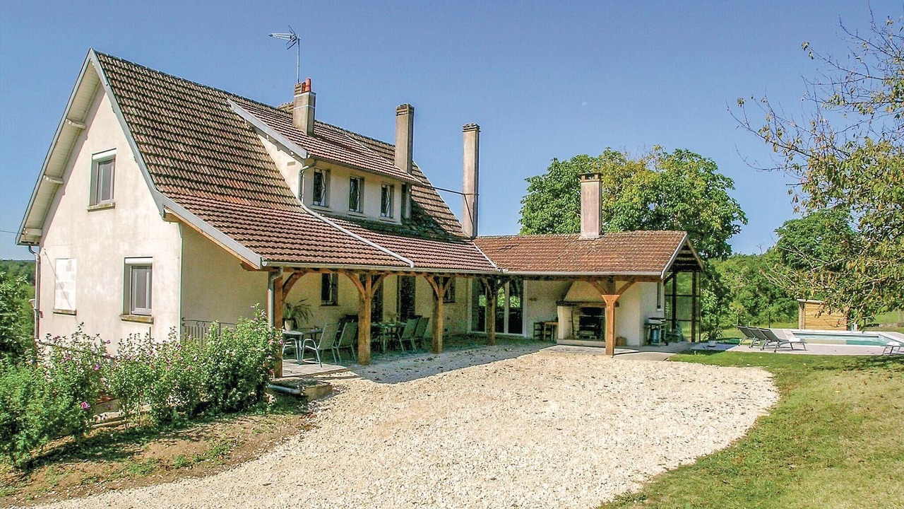 Photo of Others in Eyliac