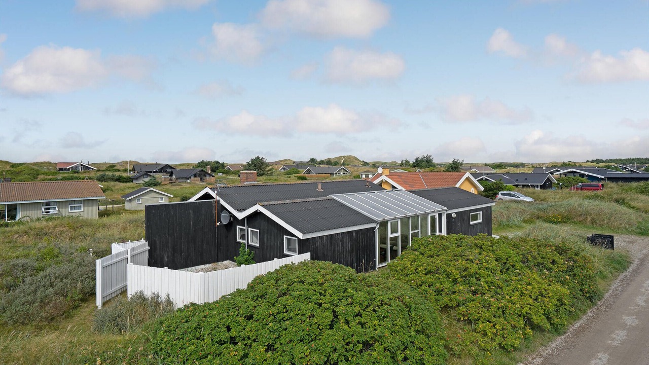 Photo of Others in Haurvig