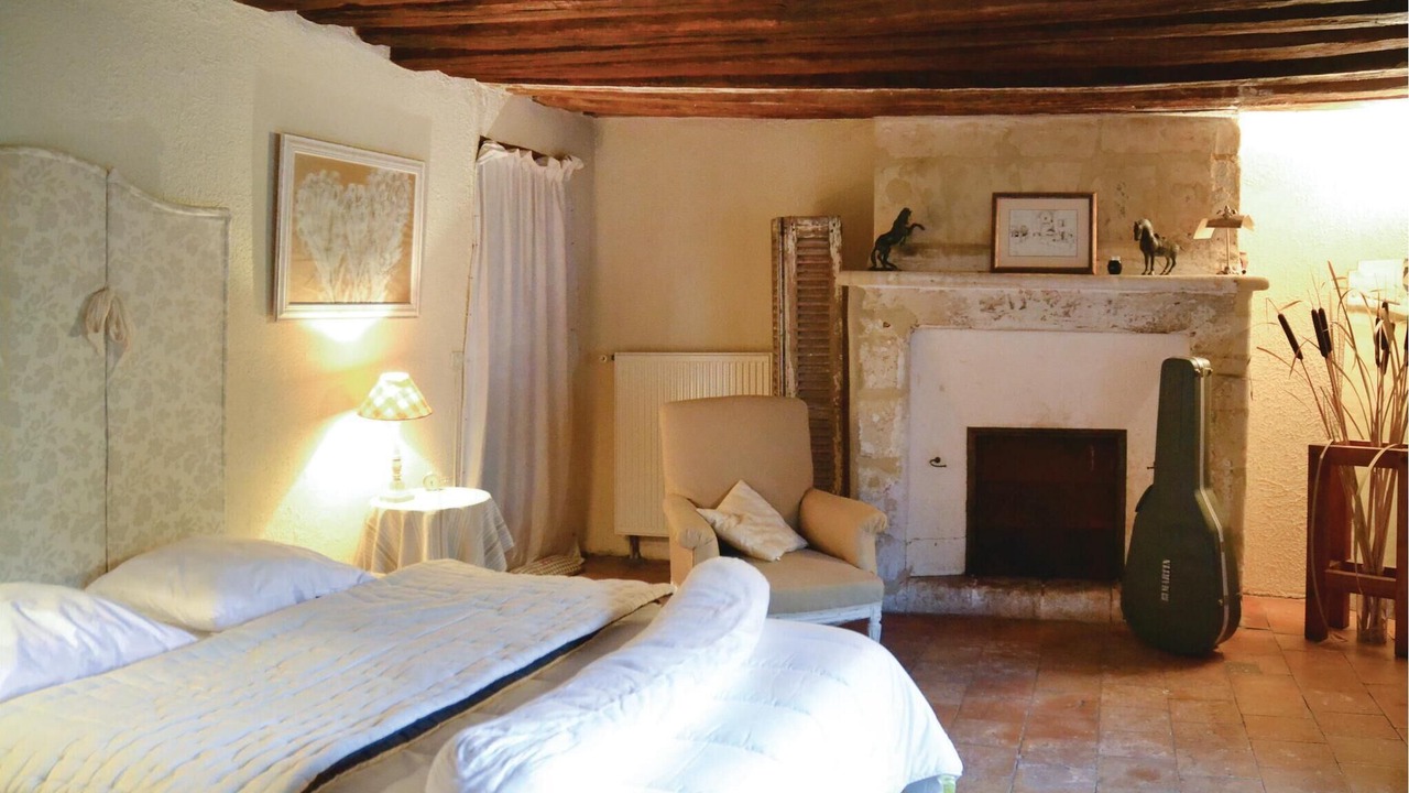 Photo of Others in Gennes