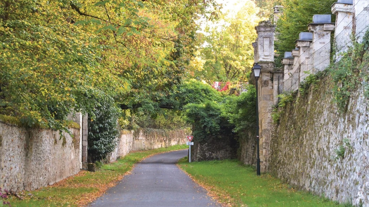 Photo of Others in Gennes