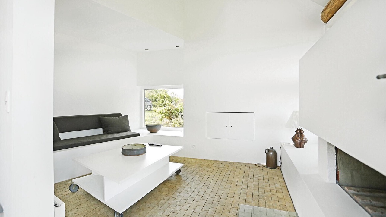 Photo of Bedroom in Listed