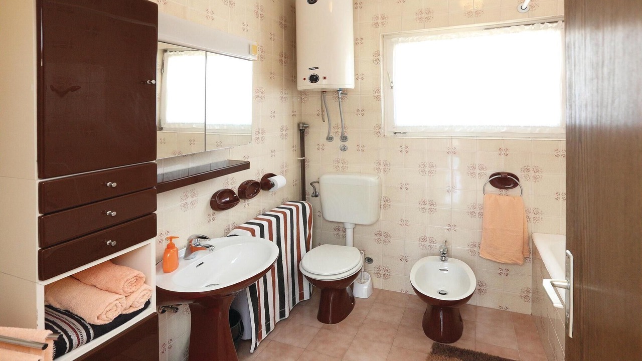 Photo of Bathroom in Okrug Gornji