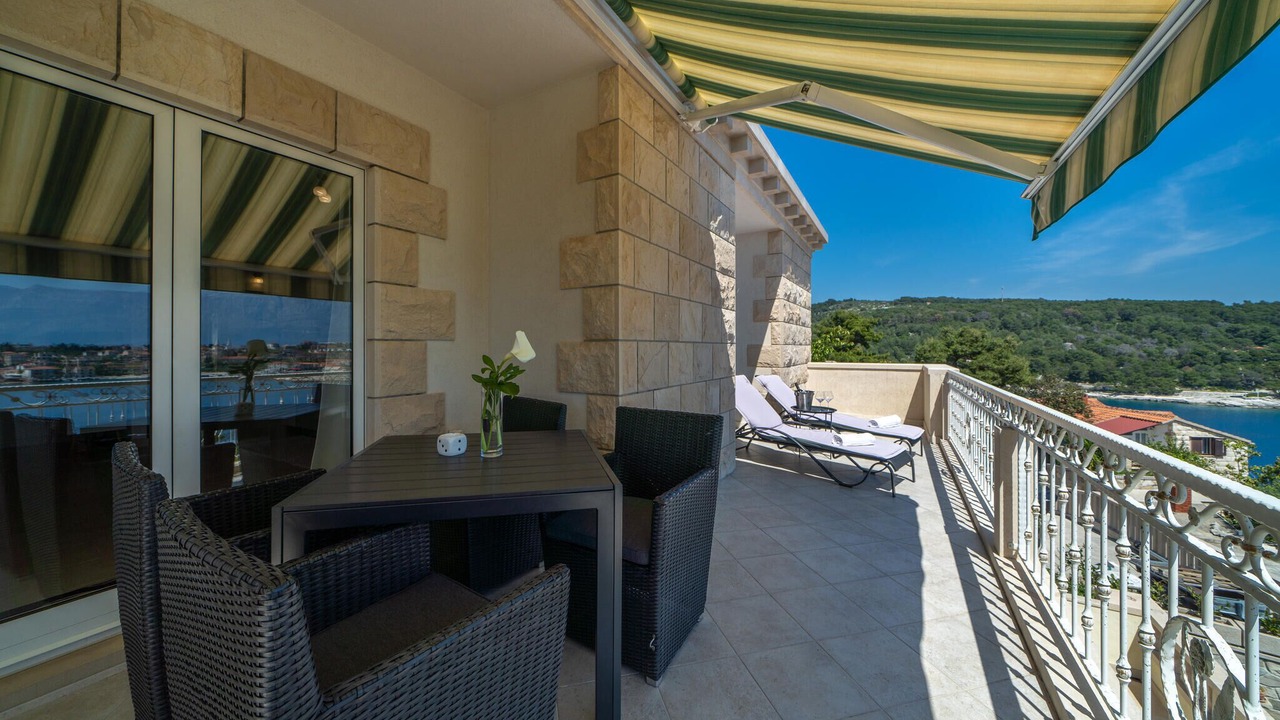 Photo of Patio Balcony in Selca