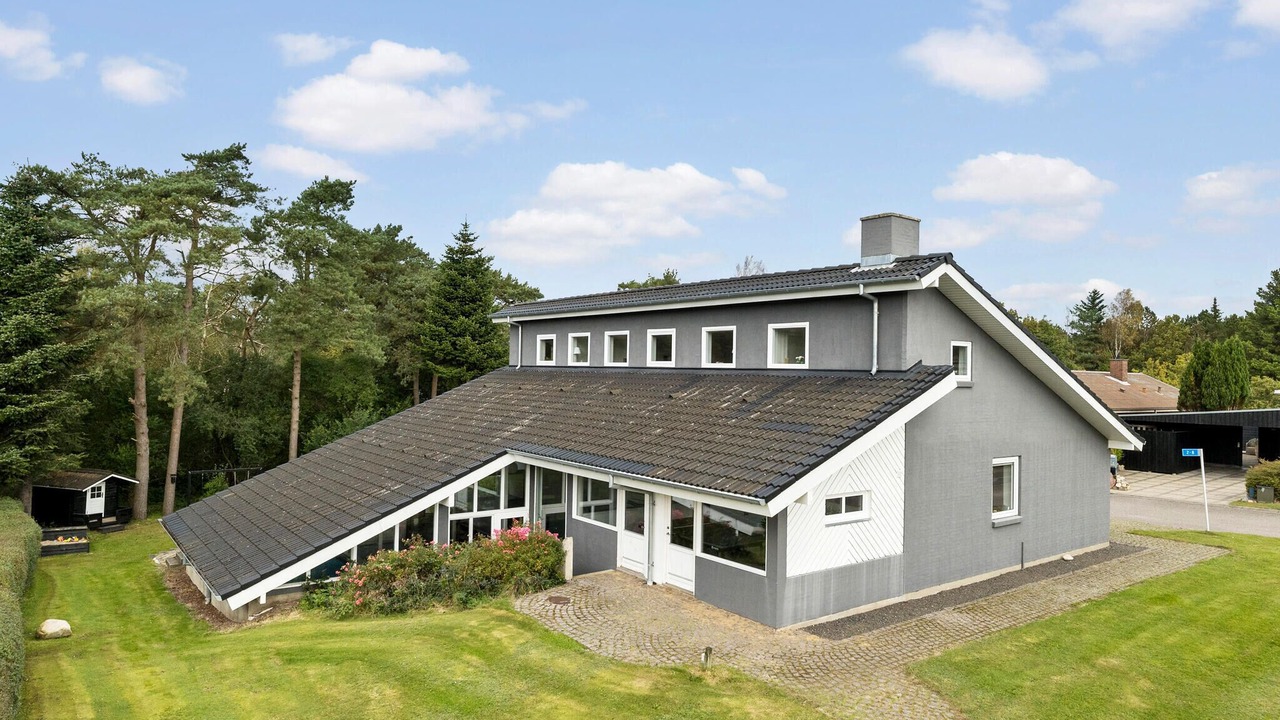 Photo of Others in Glyngore