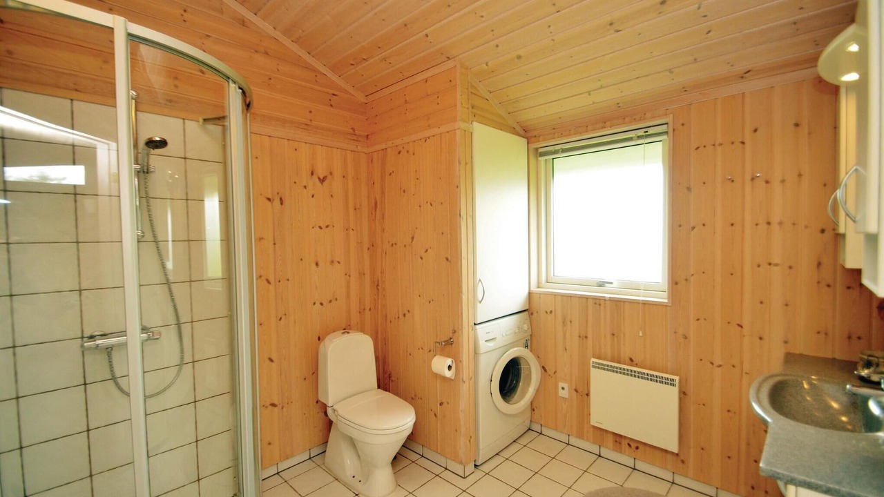 Photo of Bathroom in Marielyst