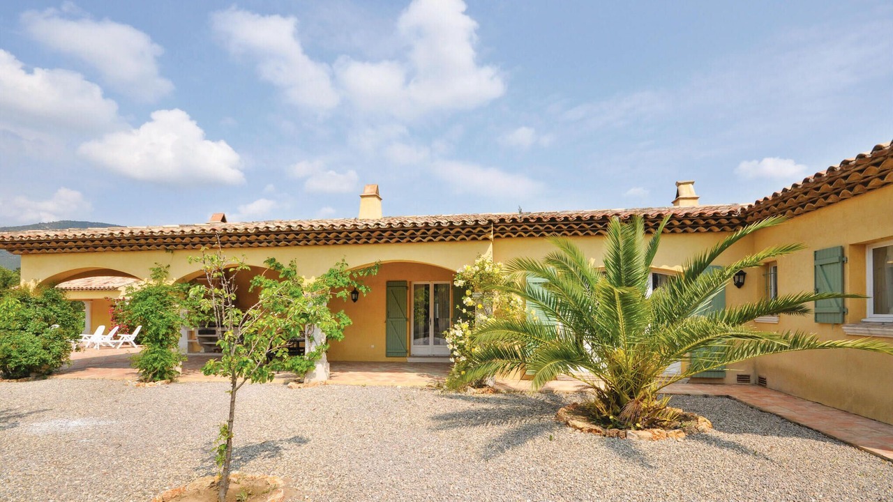 Photo of Others in Preconil