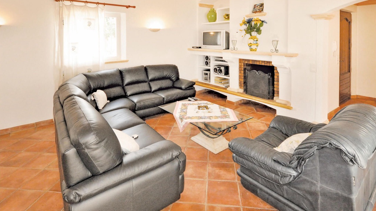 Photo of Bedroom in Preconil