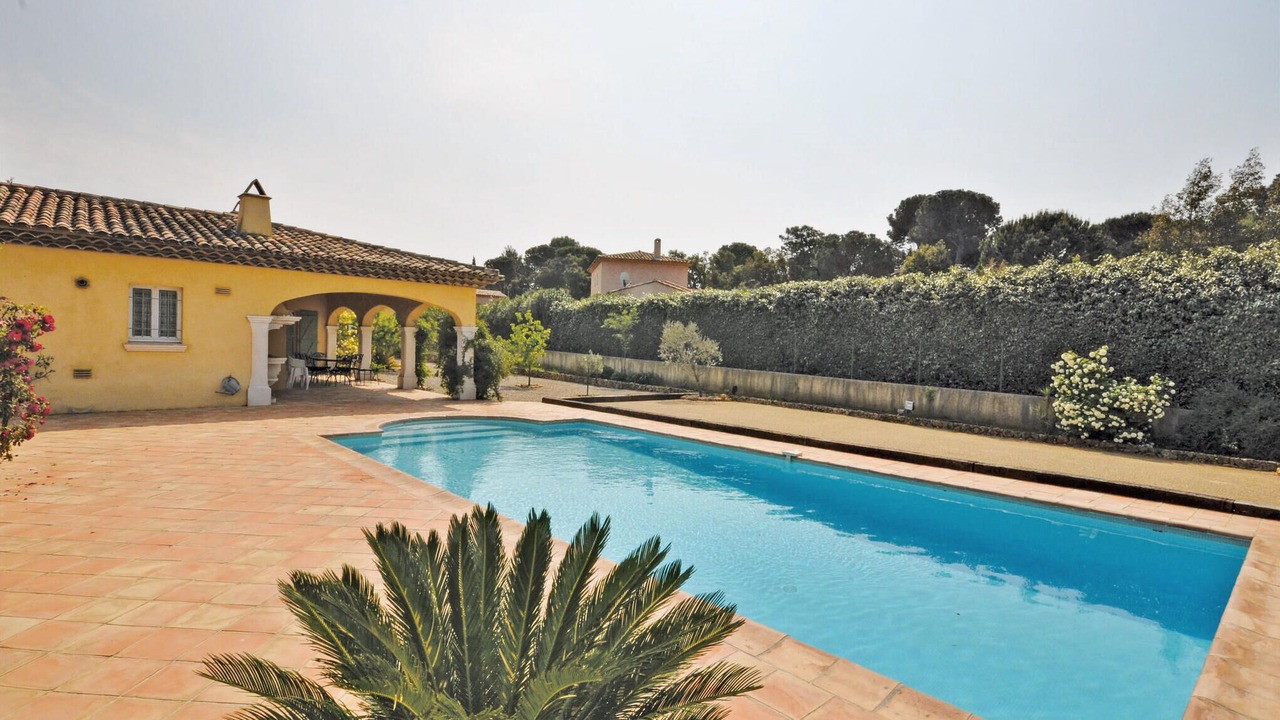 Photo of Outdoor in Preconil