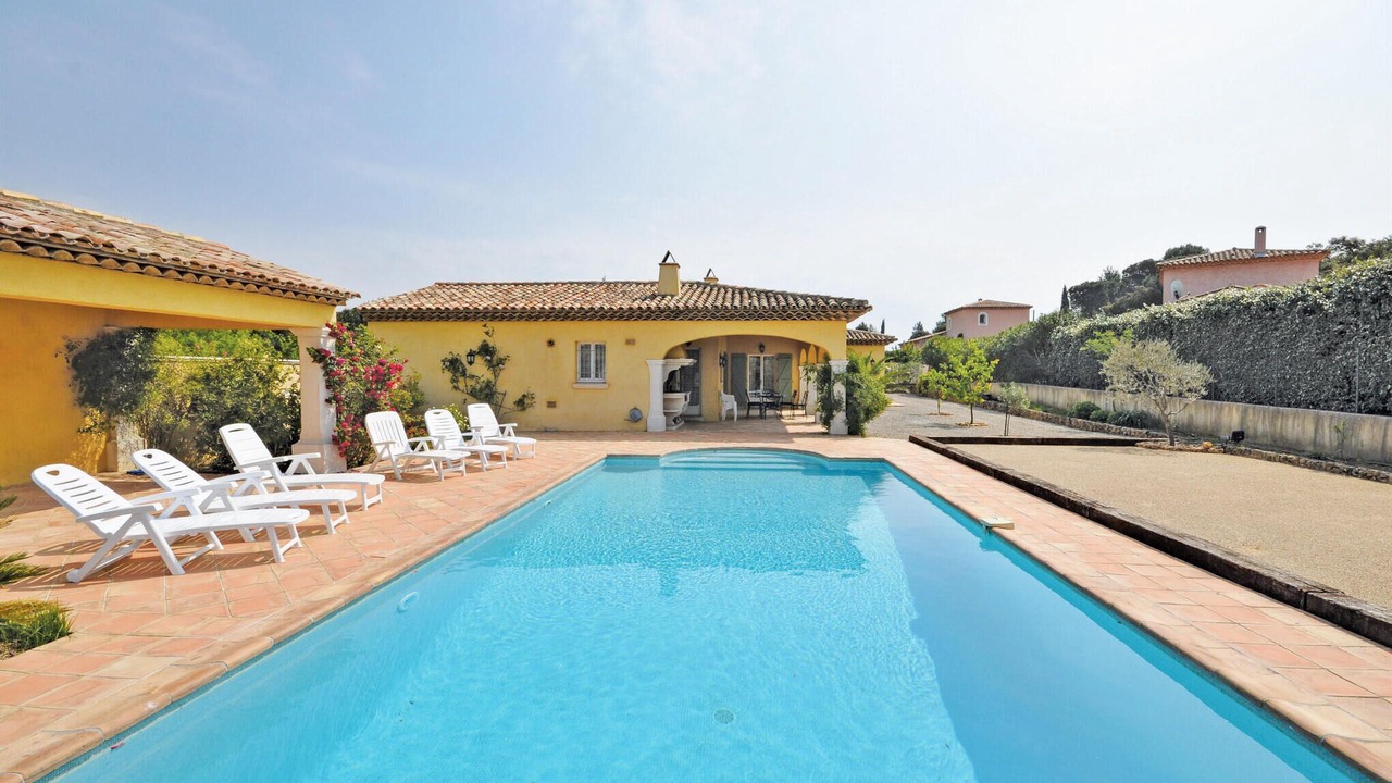 Photo of Outdoor in Preconil