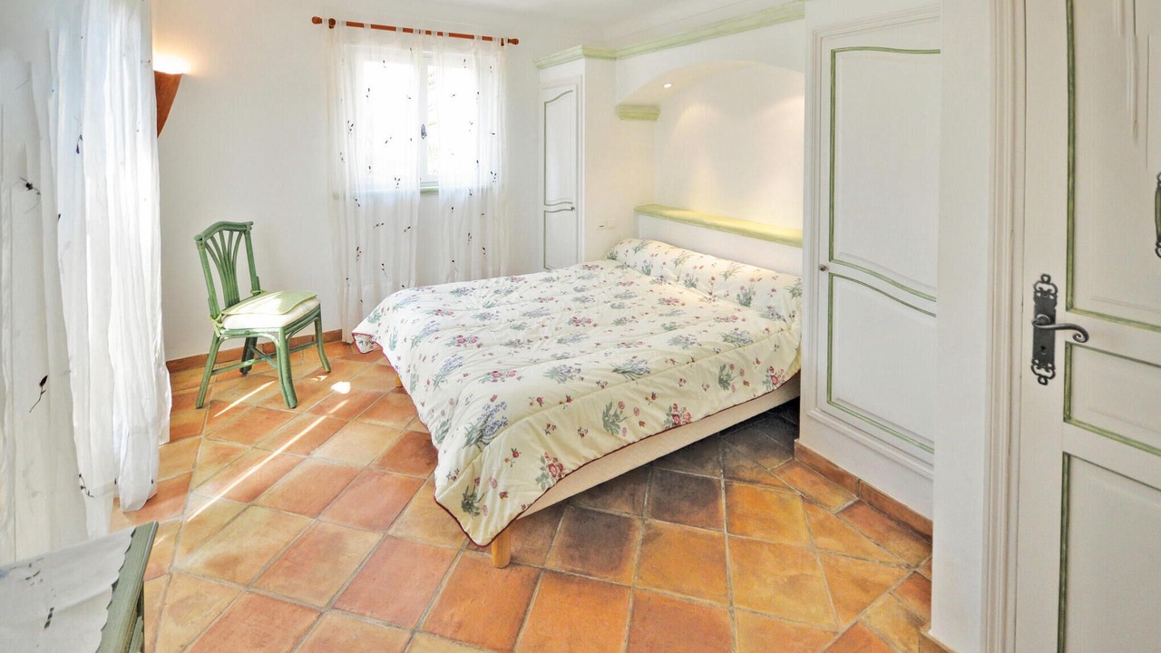 Photo of Others in Preconil