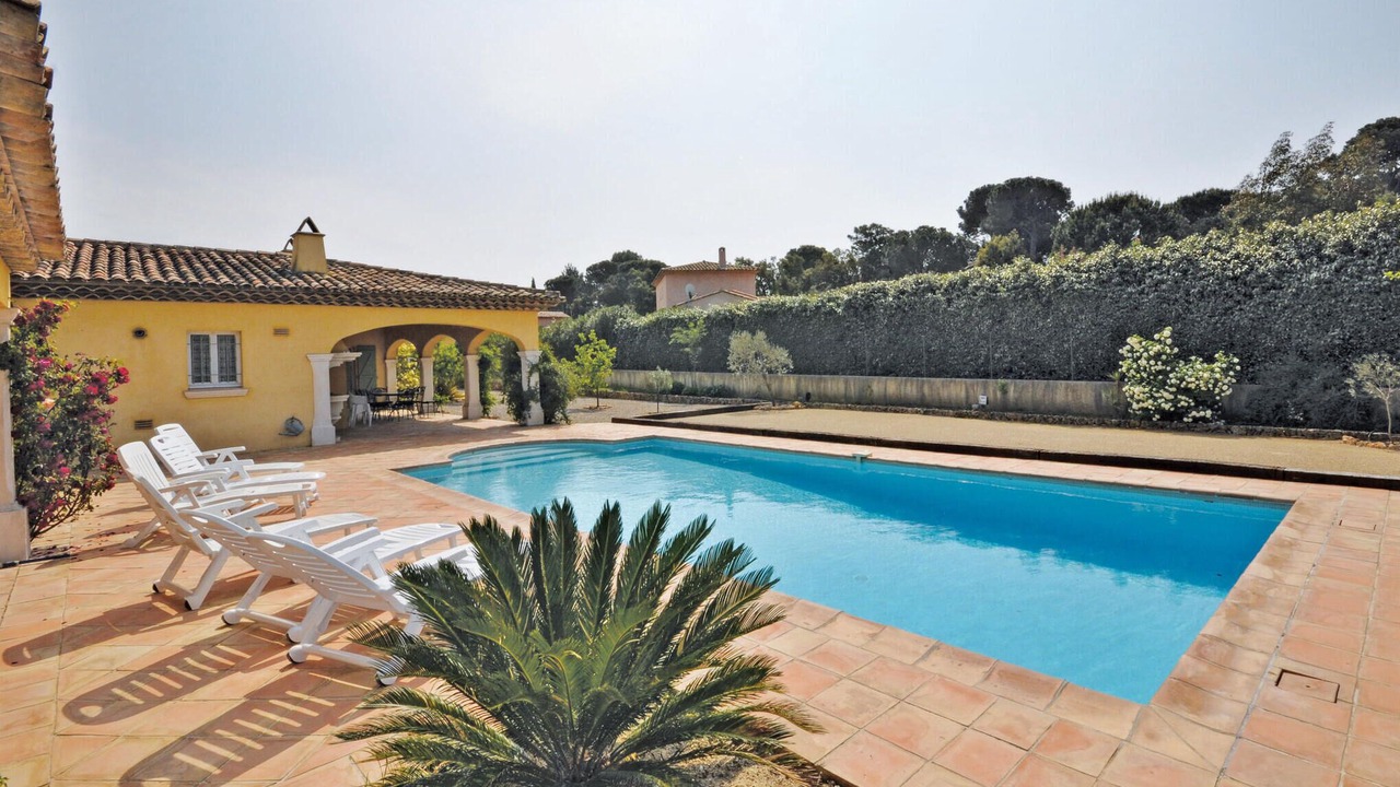 Photo of Outdoor in Preconil